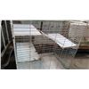 Image 2 : 3FT X 3FT X 2FT PET CAGE WITH 3 MULTILEVEL PLATFORMS AND LADDERS
