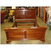 Image 1 : MODERN QUEEN SIZE BEDFRAME
