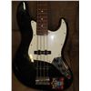 Image 2 : RENEGADE BASS ELECTRIC GUITAR
