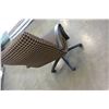 Image 2 : GAS LIFT OFFICE CHAIR