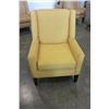 Image 1 : YELLOW ACCENT CHAIR