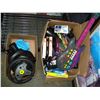 Image 1 : 2 BOXES ELECTRONICS AND VHS