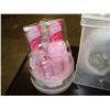 Image 2 : BEAUTY PRODUCT GIDT PACK AND SLIPPER GIFT PACK