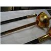Image 2 : 2 SWORDS W/ SHEATH