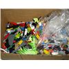 Image 2 : BOX OF LEGO