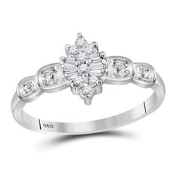 0.11 CTW Prong-set Diamond Oval Cluster Ring 10KT White Gold - REF-10K5W