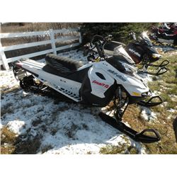 2017 Ski Doo Summit 13  800 e-tec SN#-2BPSTJHA5HV000023