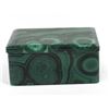 Image 2 : Beautiful Carved Malachite Lidded Trinket Box