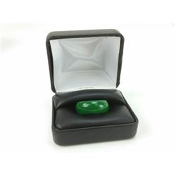 BEAUTIFUL 24  CT CARVED GREEN JADE RING.