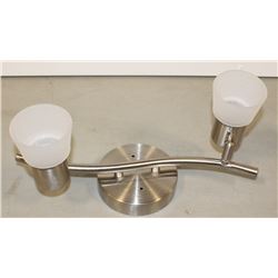 NEW RUSSELL 16" TRACK LIGHT 754172BN/FR