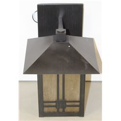 NEW OUTDOOR LIGHT FIXTURE 312010ORB/FA