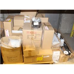 PALLET OF ASSORTED LAMP SHADES