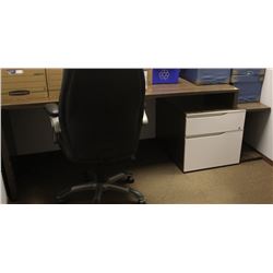 WOOD GRAIN STYLE OFFICE DESK WITH FILING CABINET