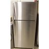 Image 1 : SHOWHOME WHIRLPOOL UPRIGHT FRIDGE FREEZER