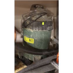 SHOP-VAC 6 GALLON COMMERCIAL SHOP VAC