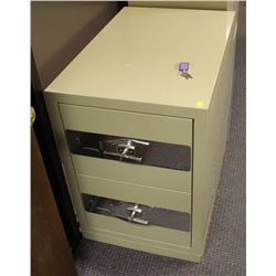 2 DRAWER FIRE PROOF FILE SAFE