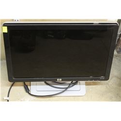 18" HP FLAT SCREEN MONITOR