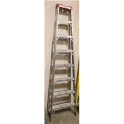 8 FT ALUMINUM LADDER