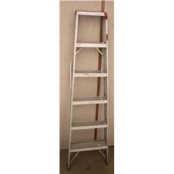 6 FT ALUMINUM LADDER