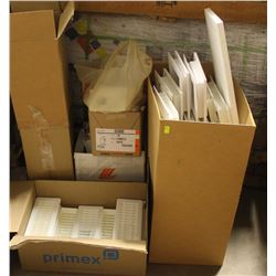 LOT OF ASSORTED FLOOR AIR VENTS