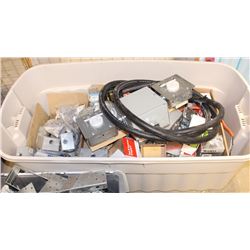 LARGE TOTE OF ASSORTED ELECTRICAL PRODUCTS