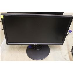 24" FLAT SCREEN MONITOR