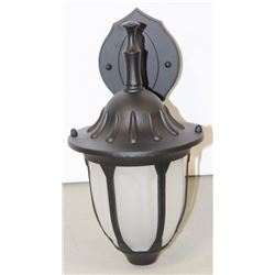 NEW OUTDOOR LANTERN 301130BK/FR
