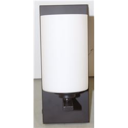 NEW RUSSELL WALL MOUNT 729-811/JG