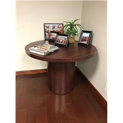 42" ROUND CONFERENCE TABLE