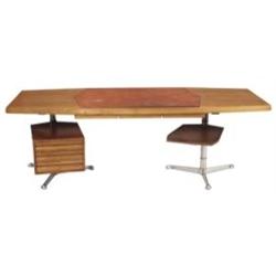 Osvaldo Borsani Executive desk, by Tecno