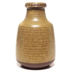 Rorstrand vase, executed by Gunnar Nylund