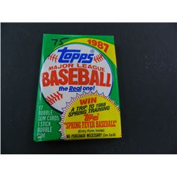 Six (6) Unopened Packs of 1987 Topps Baseball Cards, 17 Cards plus one stick of Bubble Gum