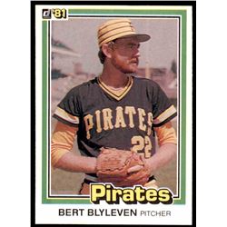 HOFer! 1981 Donruss Pittsburgh Pirates Baseball Card #135 Bert Blyleven