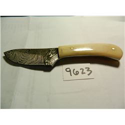 Damascus Steel Blade, Skinner White Smooth Bone, DM1080BO, NEW