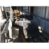Image 2 : LIFTMOORE ELECTRIC TRAILER CARNE AND TANK