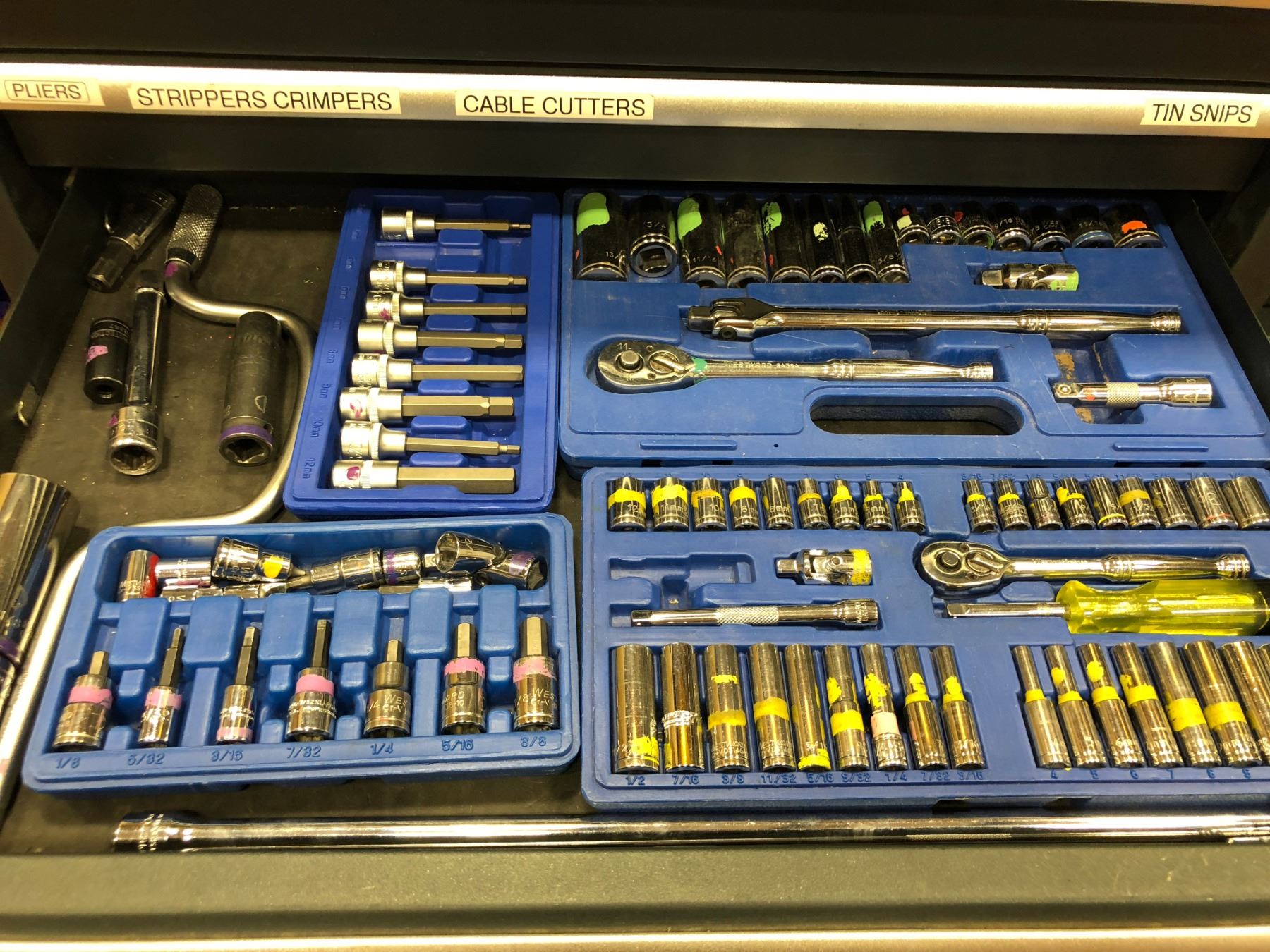 2 piece Mastercraft Maximum tool box, includes assorted tools in drawers