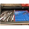 Image 17 : 2 piece Mastercraft Maximum tool box, includes assorted tools in drawers