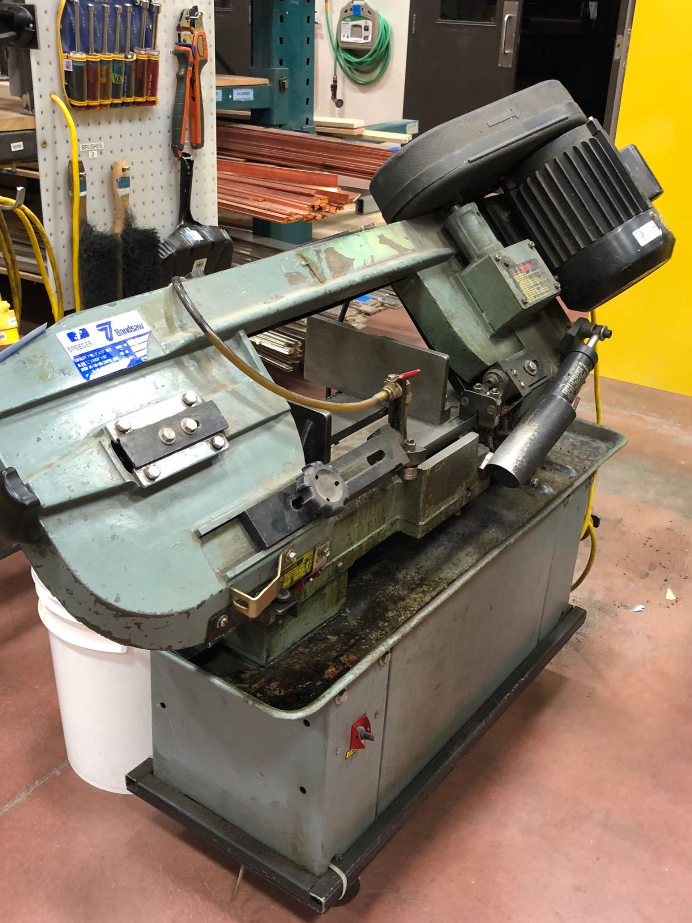 SPEEDER bandsaw Mod RF712 85 to 235 fpm c/w A10 Coollube, on casters, c/w 3 spare blades
