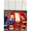 Image 5 : Assorted nylon hardware, wing bolts, hole cutters, hole saws