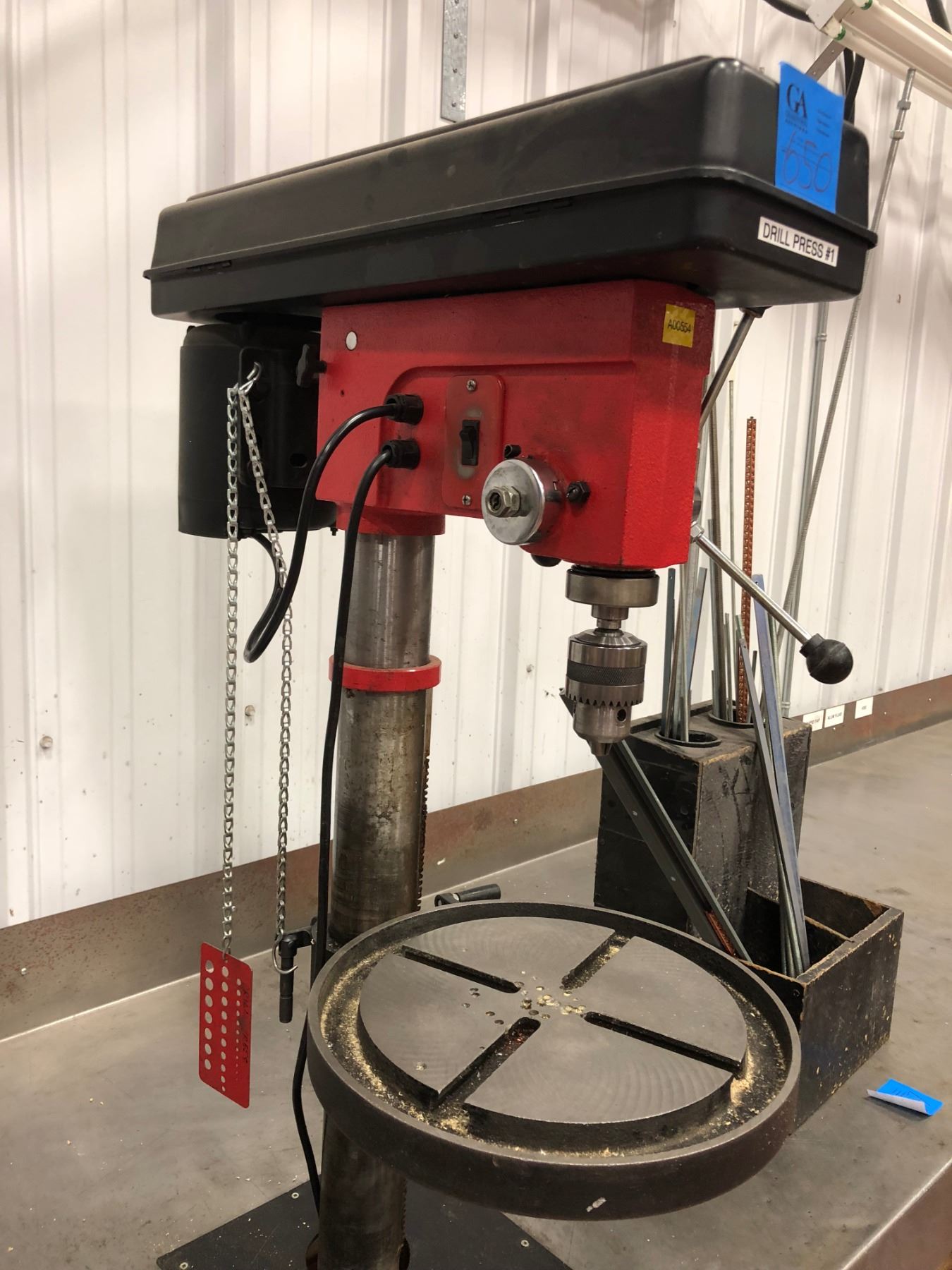 Westward floor drill press 1/2 hp mod DP170F c/w estop