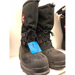 Sorel size 11 winter boots