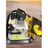 Image 1 : 3M 741 Wrist strap/shoe tester, 2 magnifier headbands, portable emergency stop