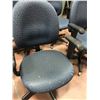Image 3 : Office chair blue pattern adjustable qty 4, wear & tear