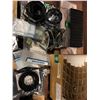 Image 6 : Assorted electronic components