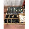 Image 1 : Assorted electronic components
