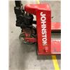 Image 2 : Johnston pallet jack 20 1/2" fork span 5000 lbs. capacity