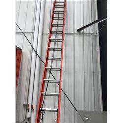Fiberglass extension ladder 16'