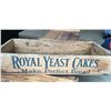 Image 1 : ROYAL YEAST CAKES WOODEN CRATE, ORIGINAL DECAL