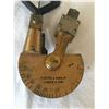 Image 2 : ANTIQUE BRASS ARTILLERY LEVEL - MANUFACTURED BY T COOKE & SONS FOR ONTARIO HUGHES OWEN CO - OTTAWA