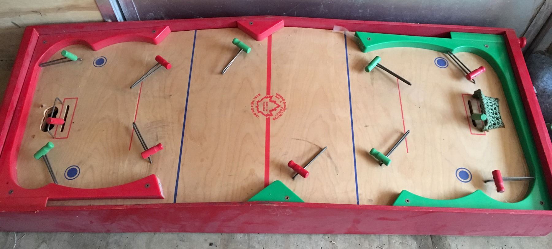 Munro Games Wood Table Top Hockey Game Canada